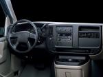 Chevrolet Express Cargo Van 2002 года